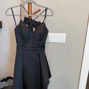 Elegant Black Sleeveless Dress